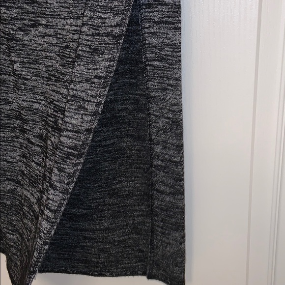 Aritzia Wilfred Free Shields Skirt - Picture 3 of 5